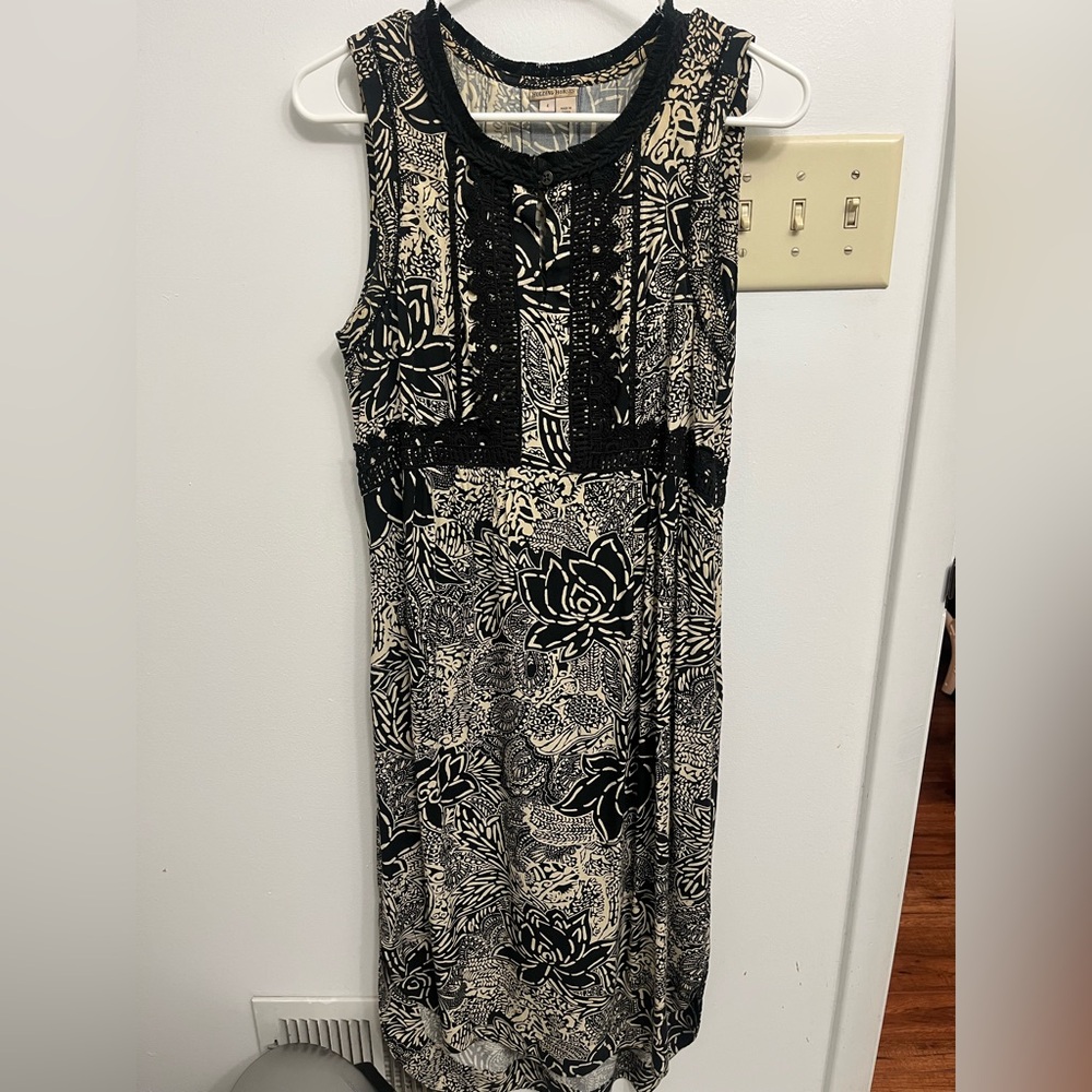 HOLDING HORSES Black and Cream Patterned Midi Dress